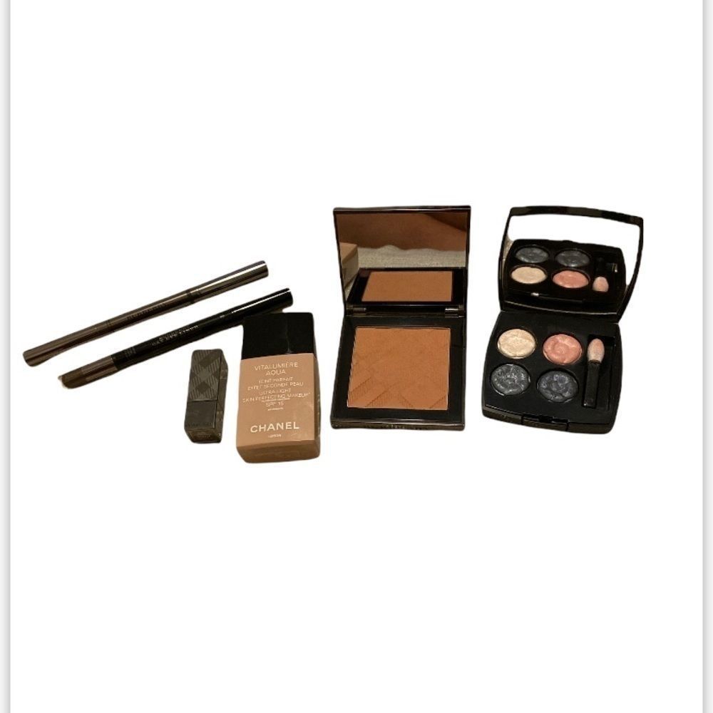✨✨Luxury Makeup bundle Chanel, Burberry